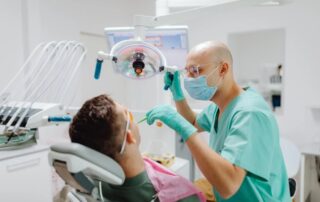 prótesis dentales en pacientes con alergias