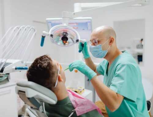 Prótesis dentales en pacientes con alergias: materiales hipoalergénicos y soluciones personalizadas